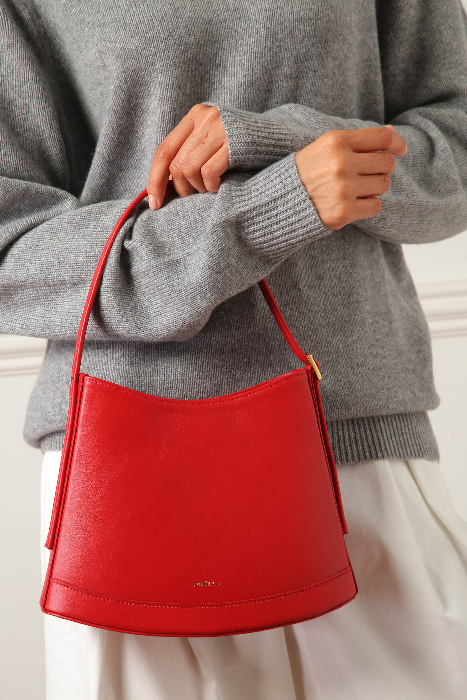 Bell Mini in red