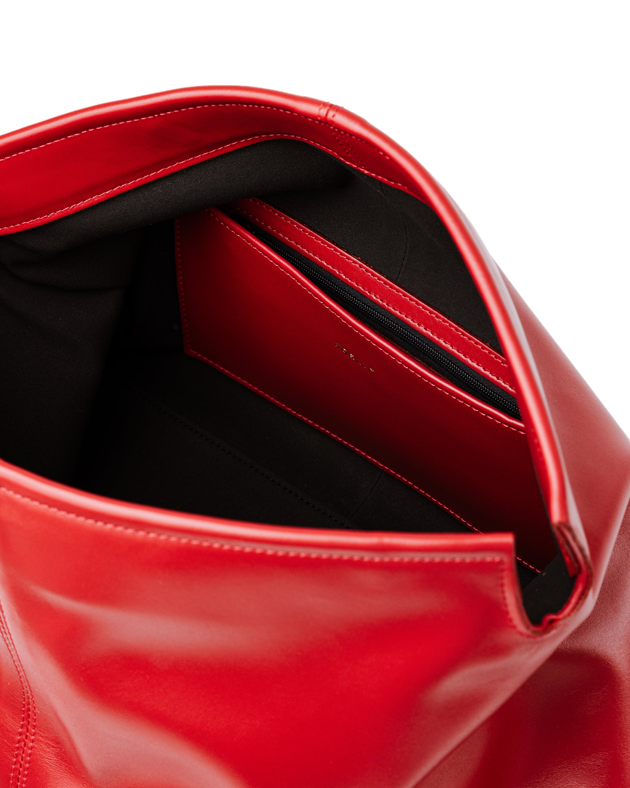 Elza Clutch in Red