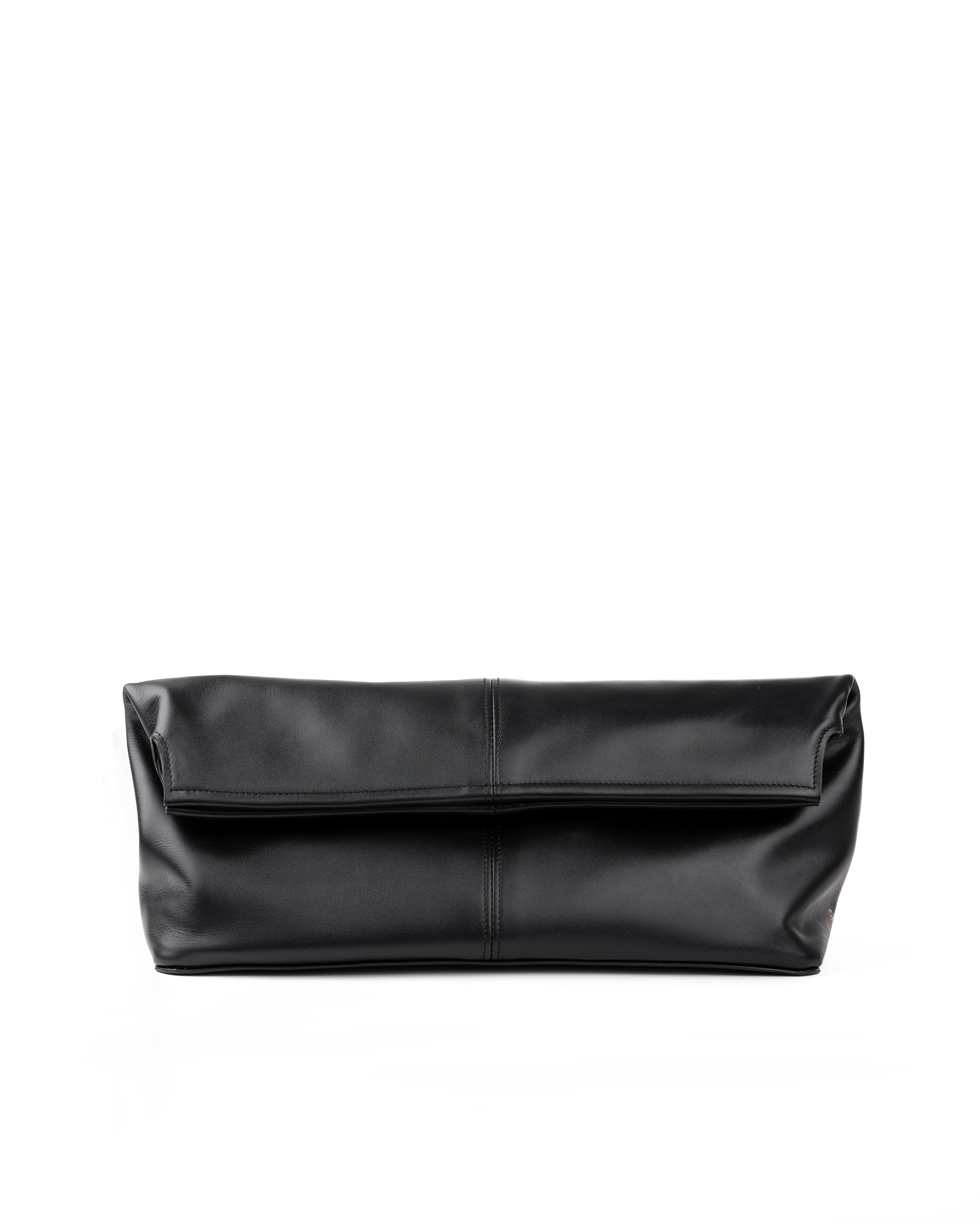 Elza Clutch in Black