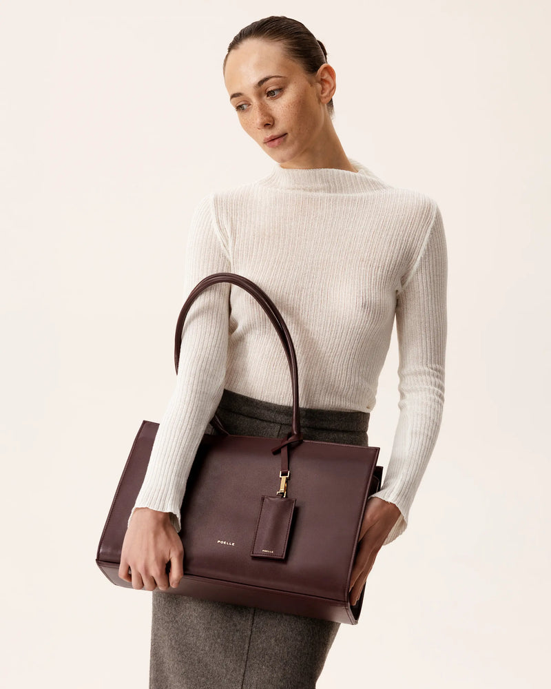 Medium Carolyn Tote Bag in Marsala